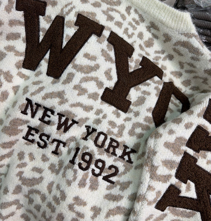 Svetr new york krémový